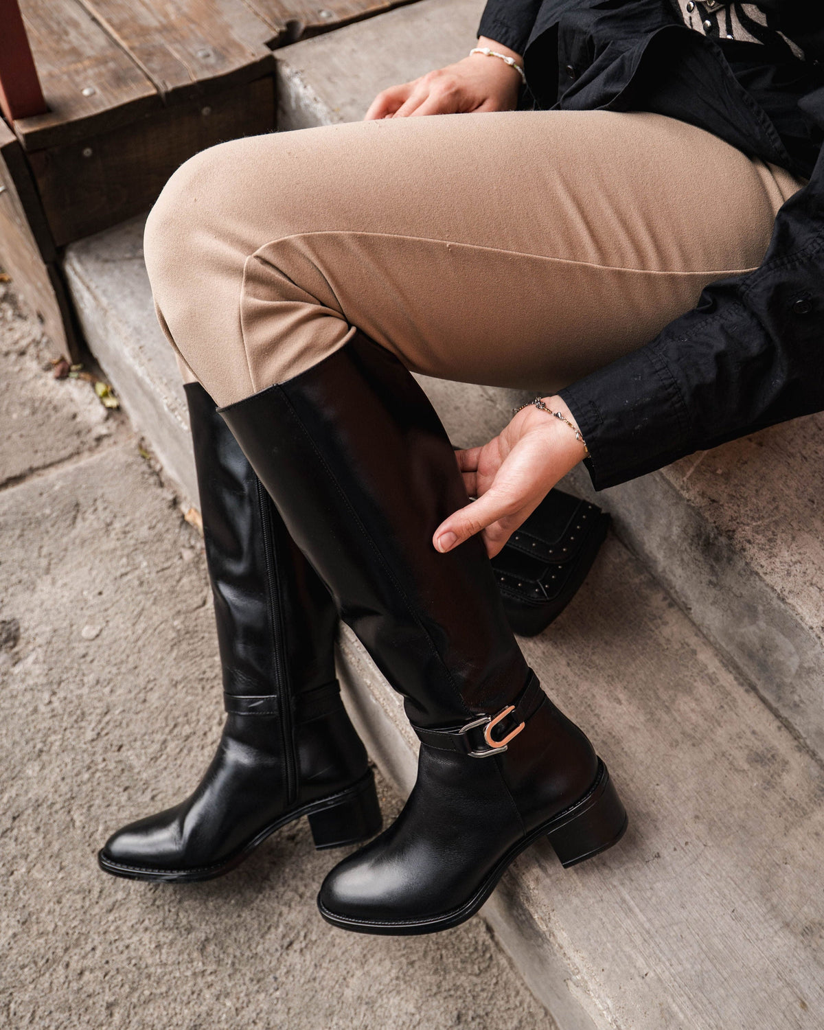 BOTA THEA 2144N