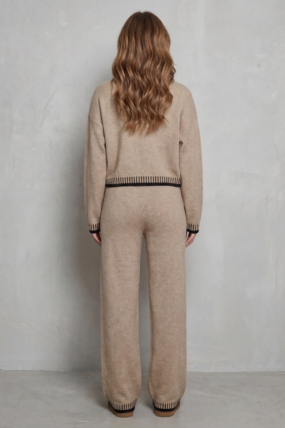 Amelia™ | Conjunto Knit Relajado con Detalles en Contraste