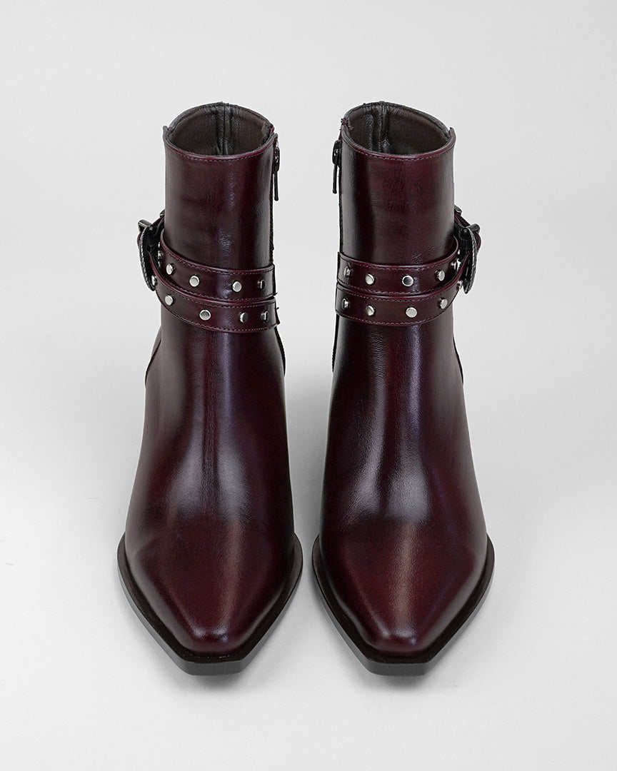 BOTIN UTHA 821B