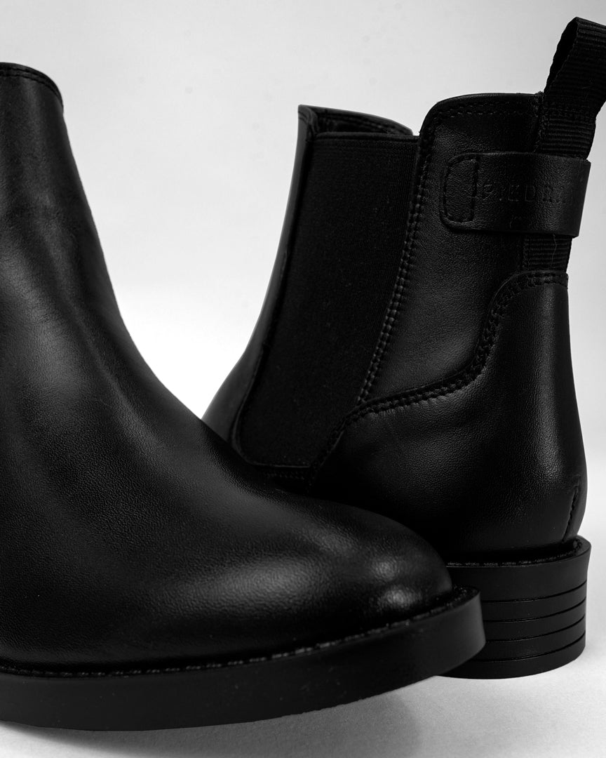 BOTIN TERESA 1800 NEGRO