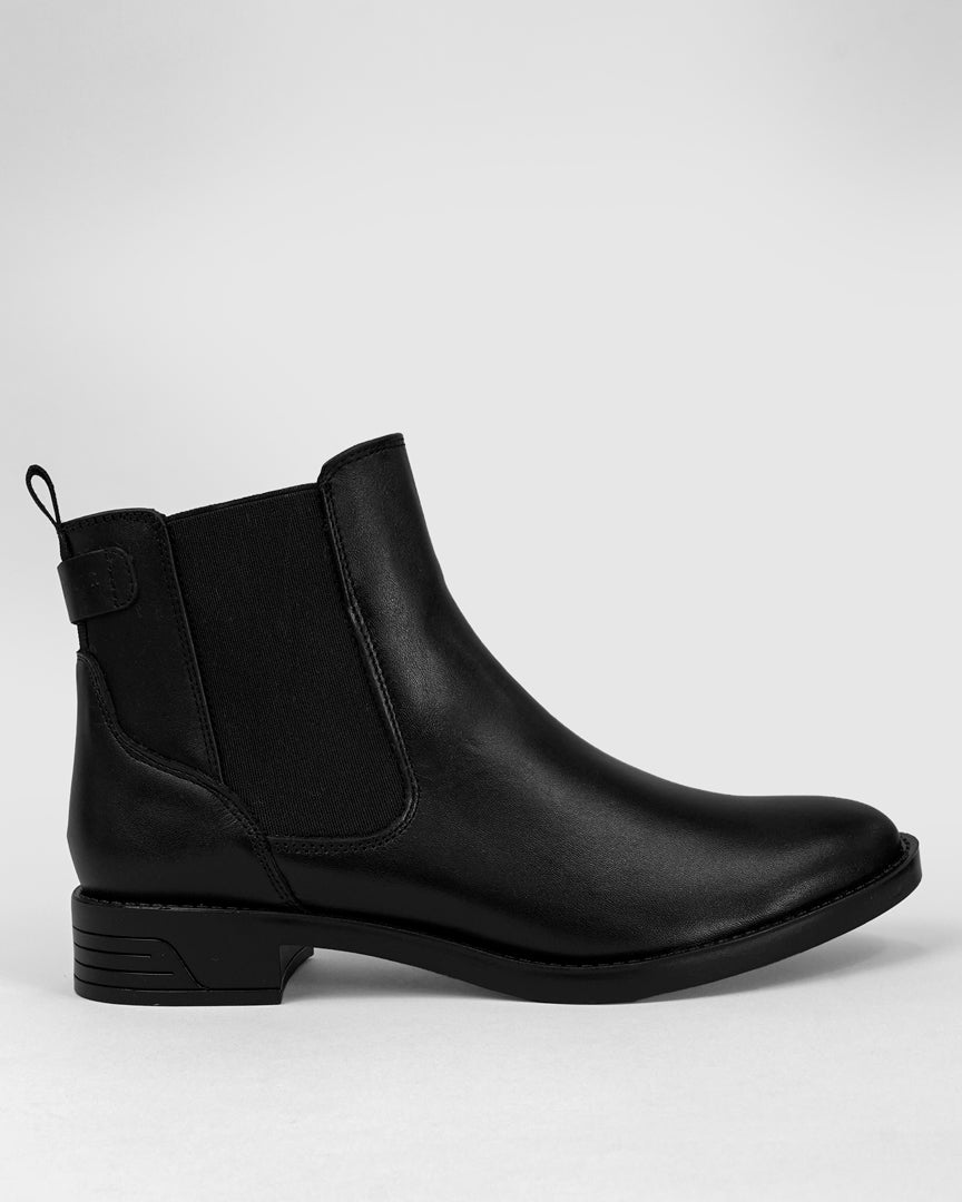 BOTIN TERESA 1800 NEGRO