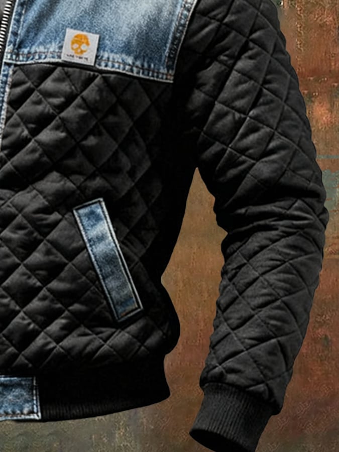 CHAQUETA NEGRA CON FORRO Y DETALLES DE DENIM
