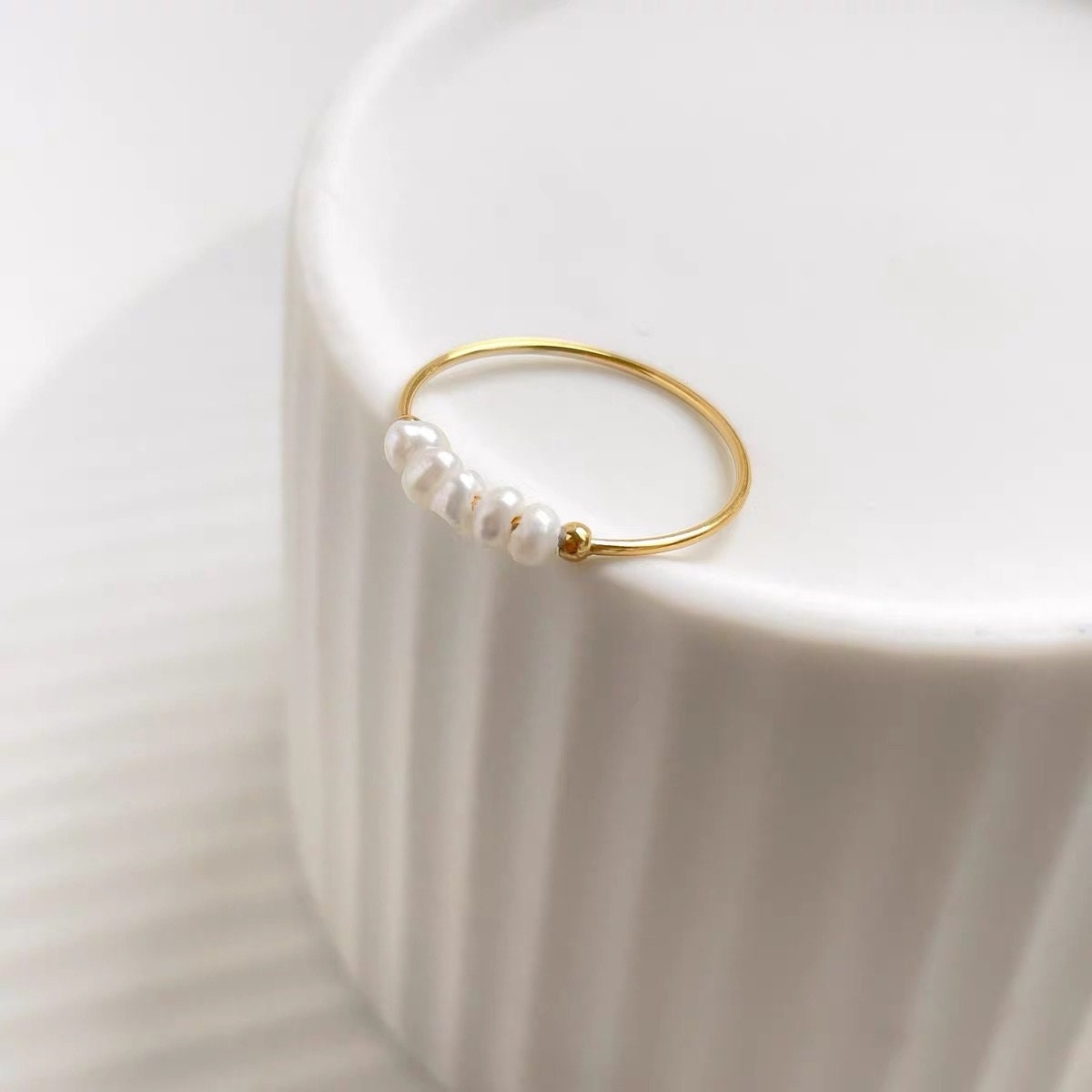 Anillo Freshwater de Perla