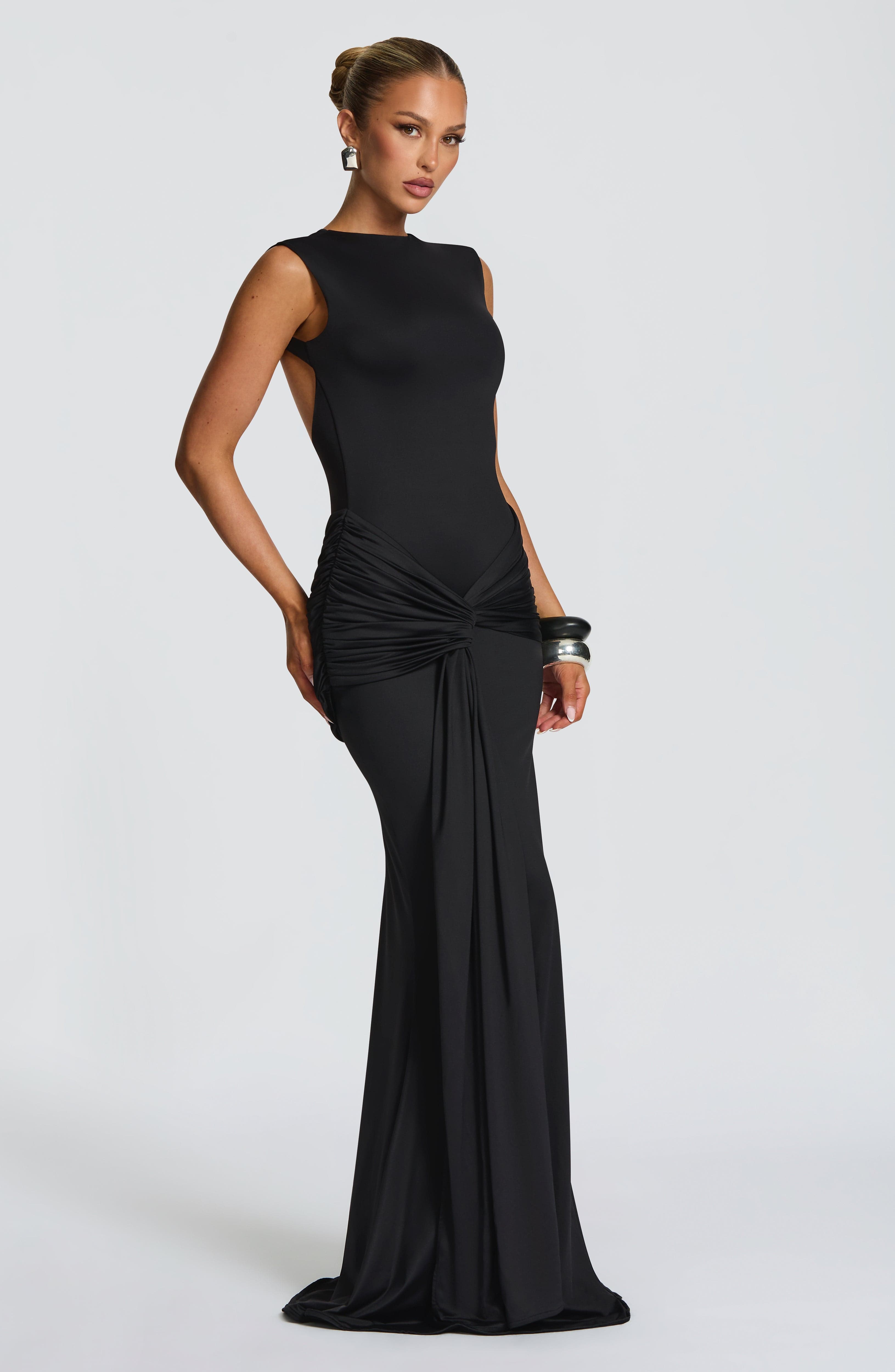 Vestido Carbajo™ | Silueta elegante con drapeado escultural