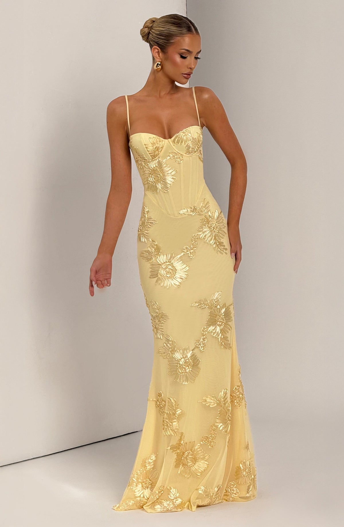 Vestido Raquel™ | Elegancia estructurada con detalles exclusivos