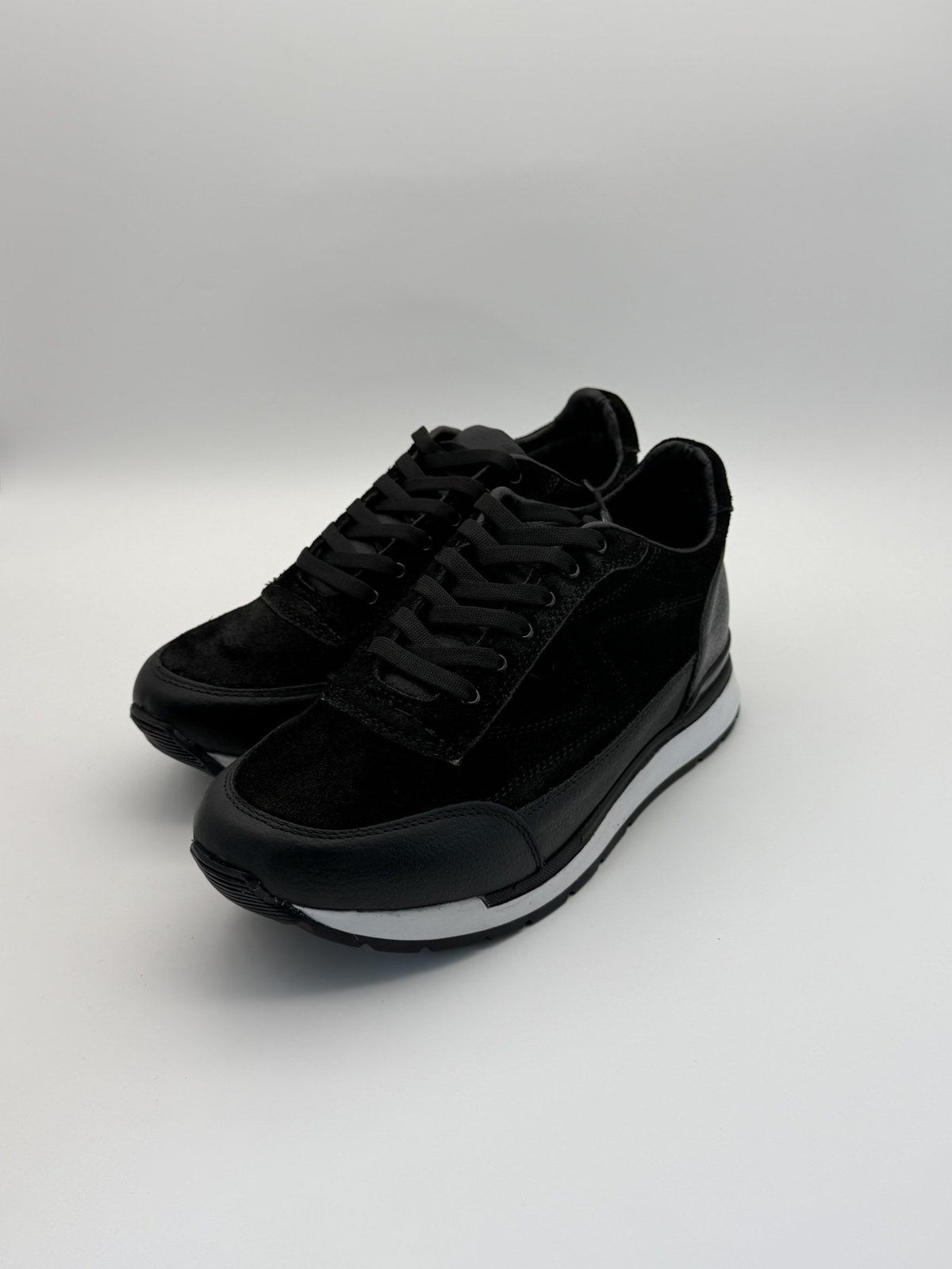 Tenis Toronto Suede - Negro