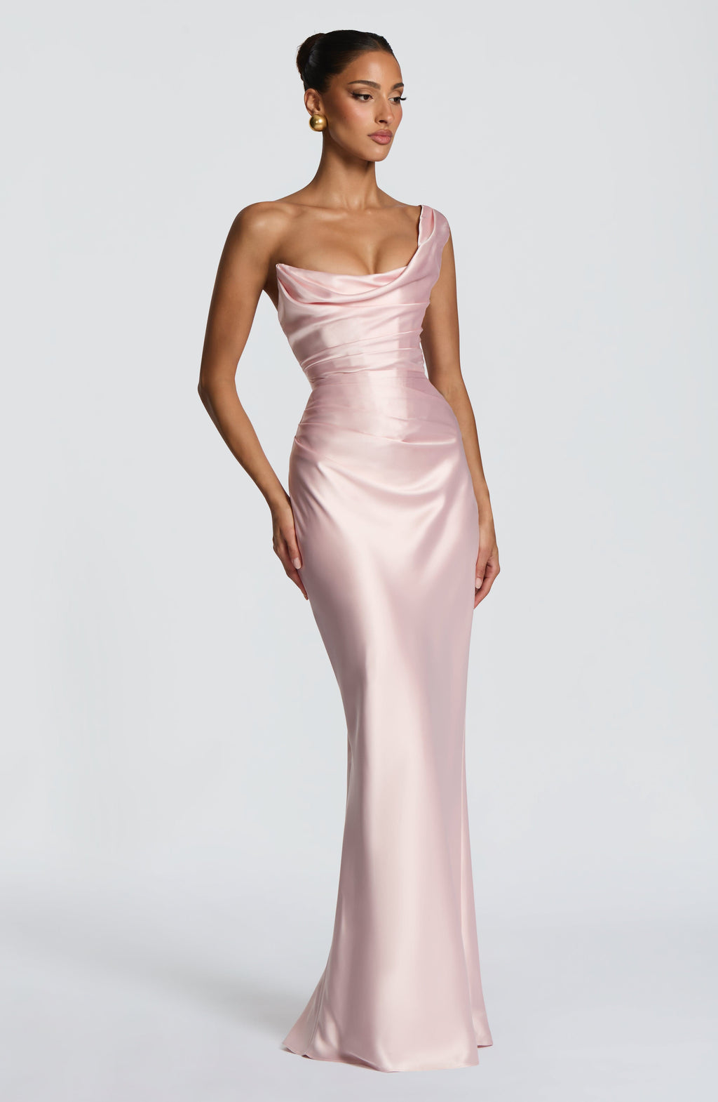 Vestido Carolina™ | Elegancia asimétrica con caída satinada