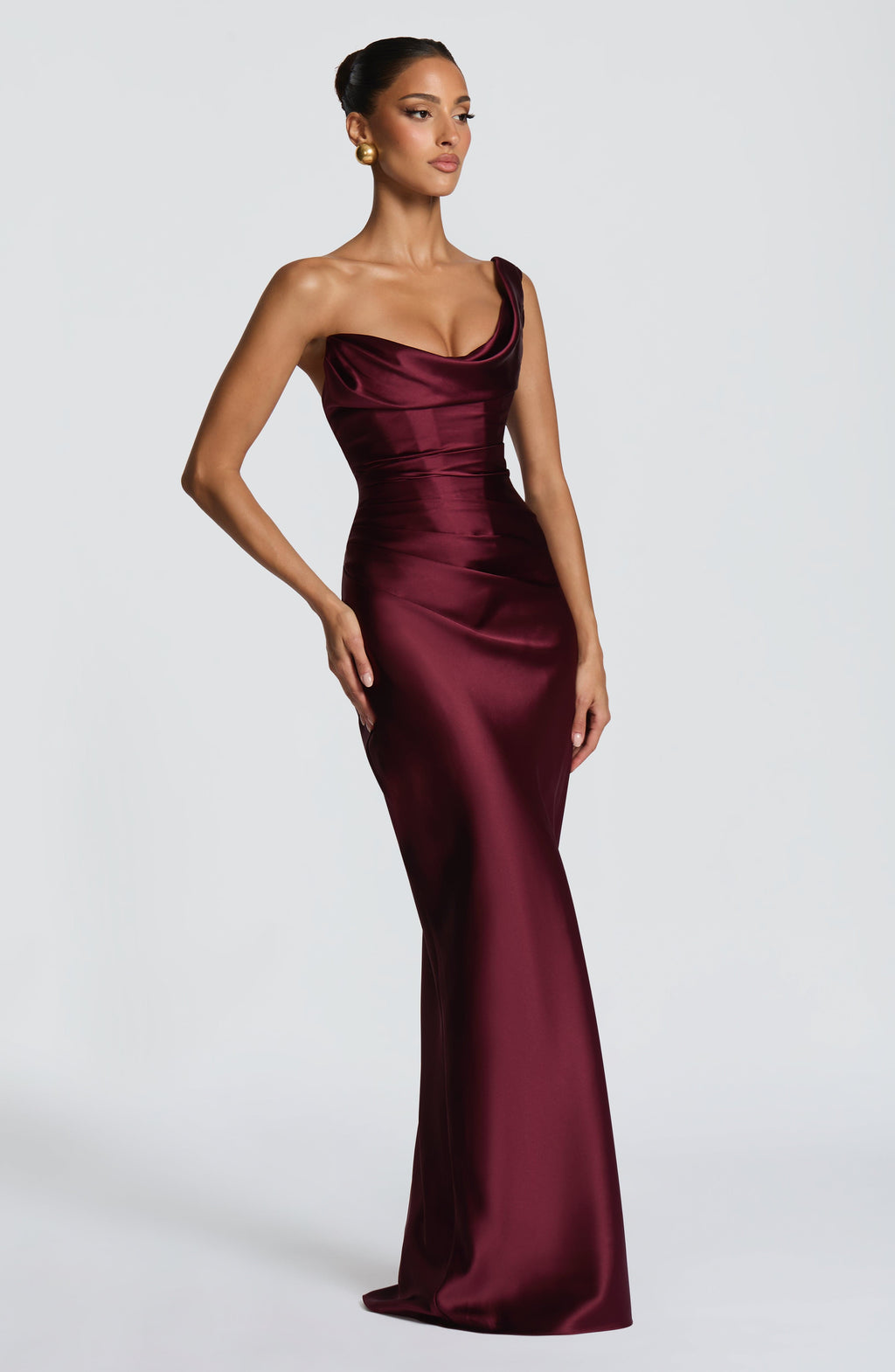 Vestido Carolina™ | Elegancia asimétrica con caída satinada