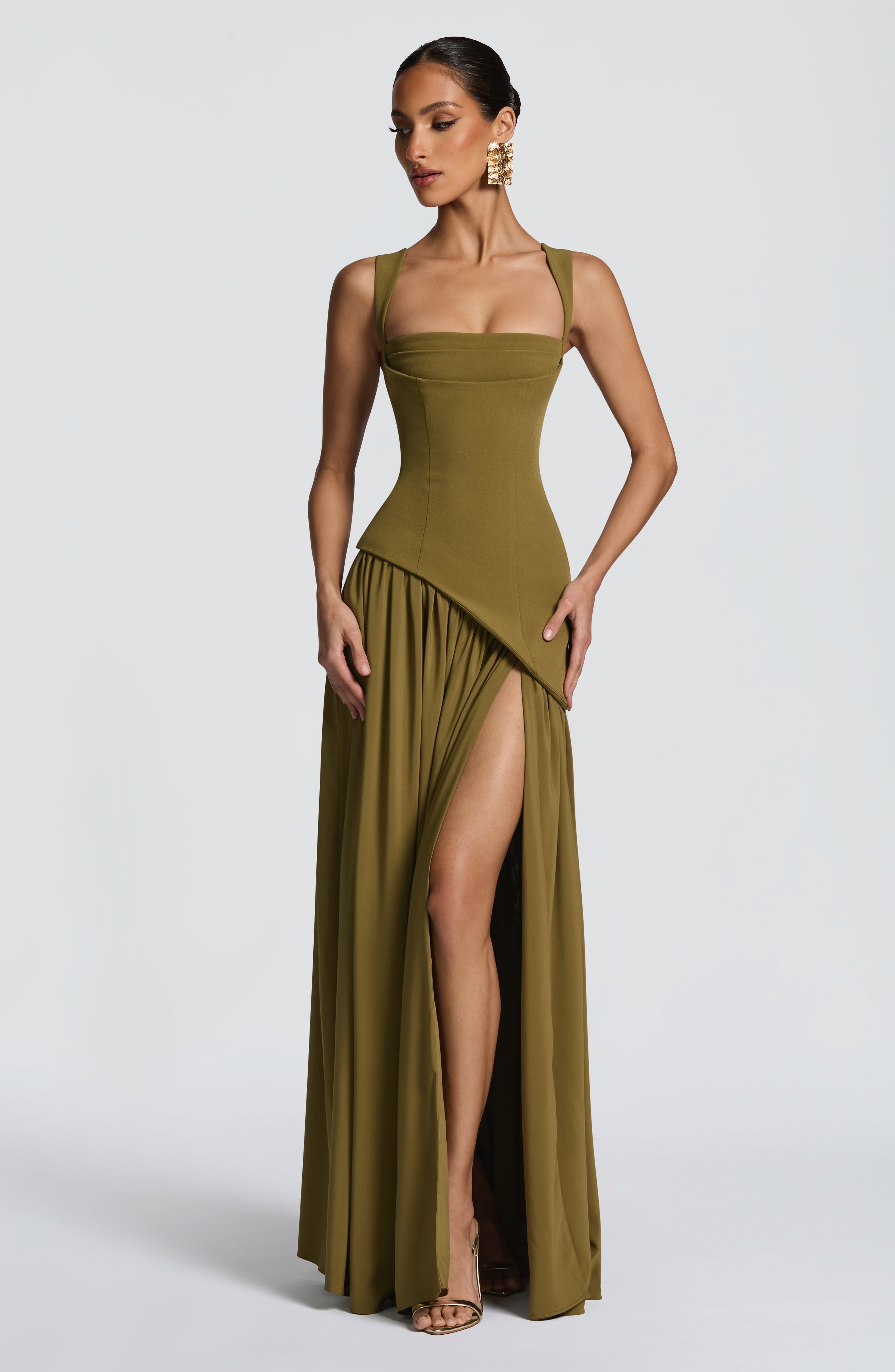 Vestido Oliva™ | Silueta sofisticada que realza el busto